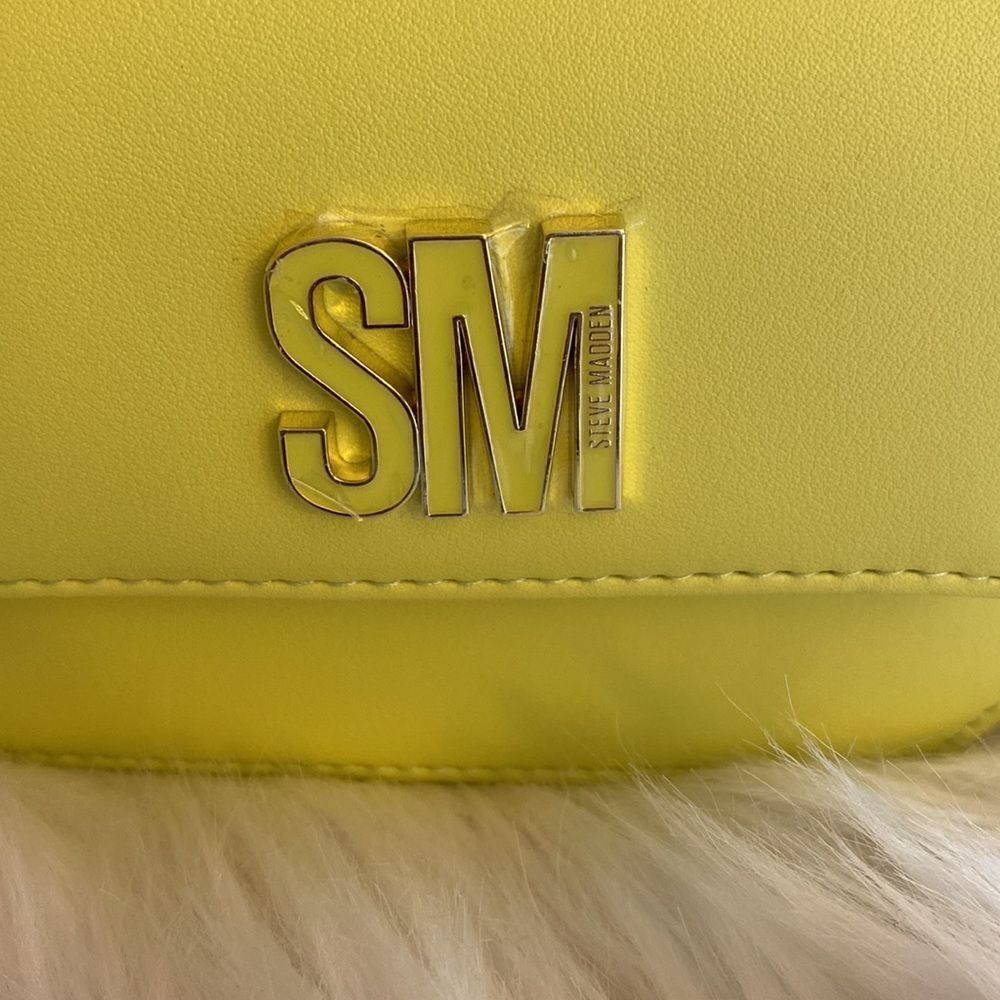 NWT Steve Madden (BJEMMA) Lemon Card Case Wallet/Wristlet - Picture 7 of 12